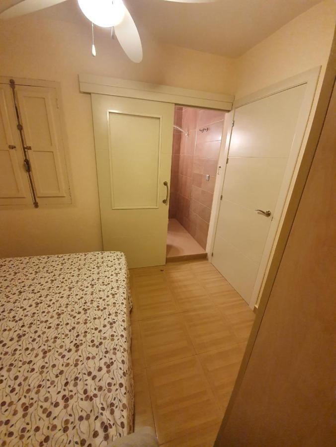 Room In Benidorm Downtown En Piso Compartido Alicante Exterior foto